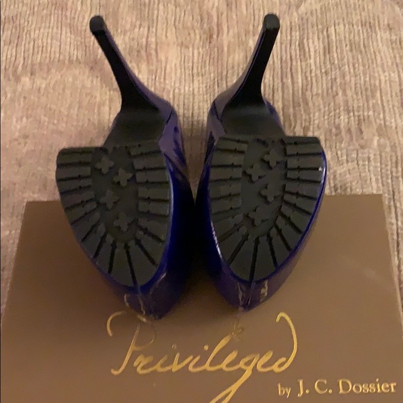 Stunning Royal Blue Stilettos